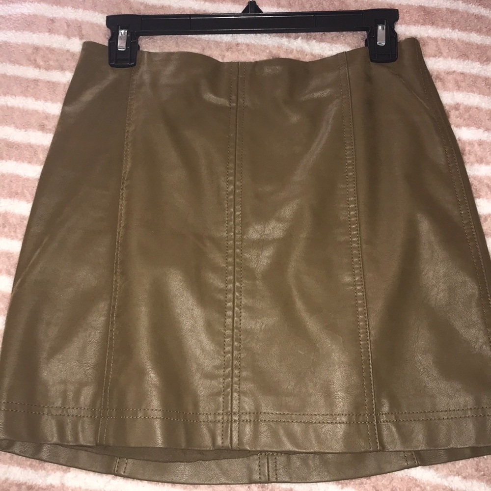 Green leather skirt